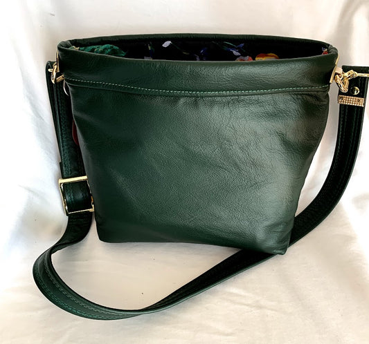 small all leather bag with adjustable strap